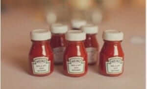 ketchup wedding favours