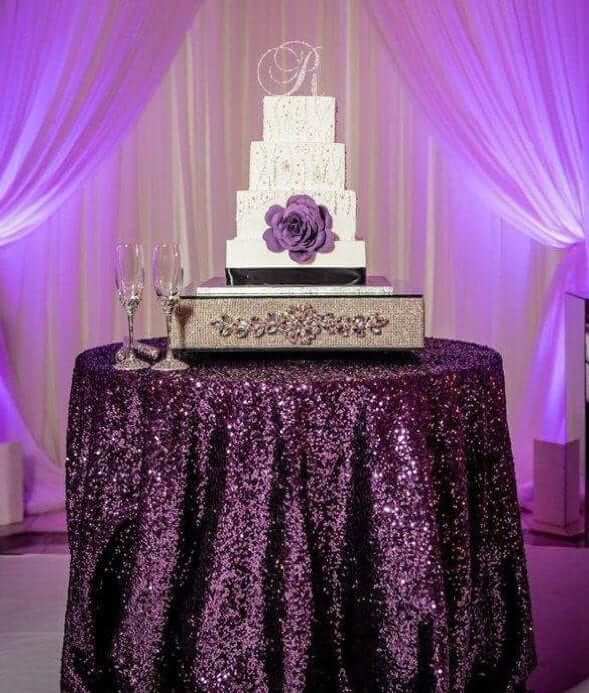 ultra violet pantone wedding
